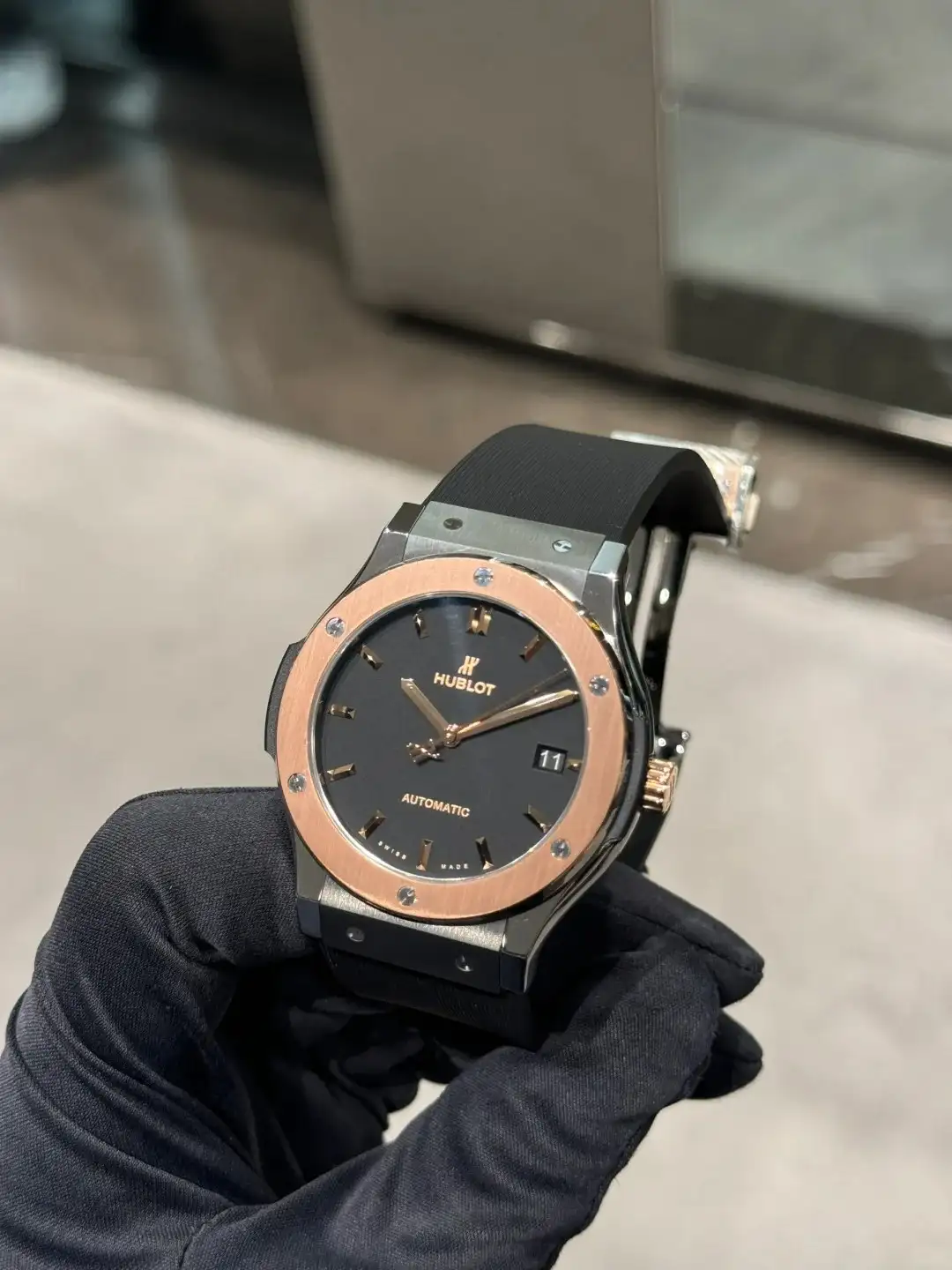 Hublot Classic Fusion Men Automatic Black Rubber Watch 511.NO.1181.RX